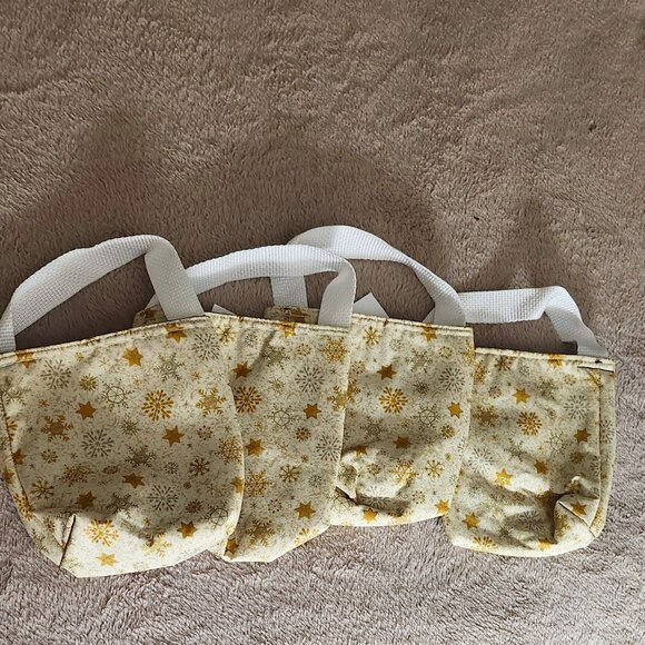 Reversible Artisan-Made Christmas Mini Gift Bag – Gold Snowflake Pattern with St - Picture 1 of 1